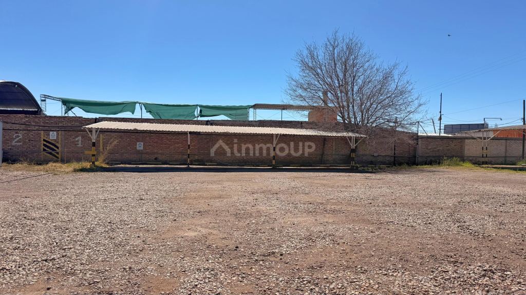 Galpon en Alquiler en Lujan de Cuyo, Mendoza