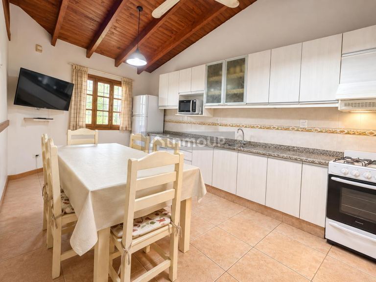 Casa en Venta en Lujan de Cuyo, Mendoza - USD 160.000 | Inmoup - 7