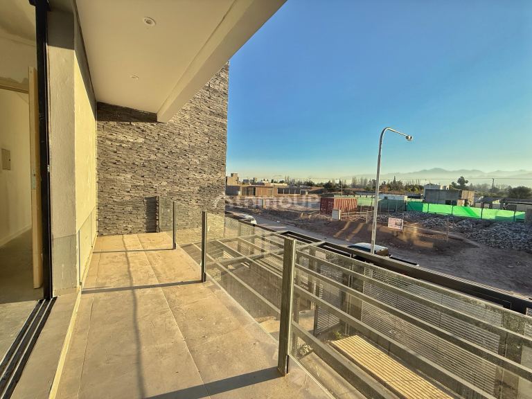 Duplex en Venta en Lujan de Cuyo, Mendoza