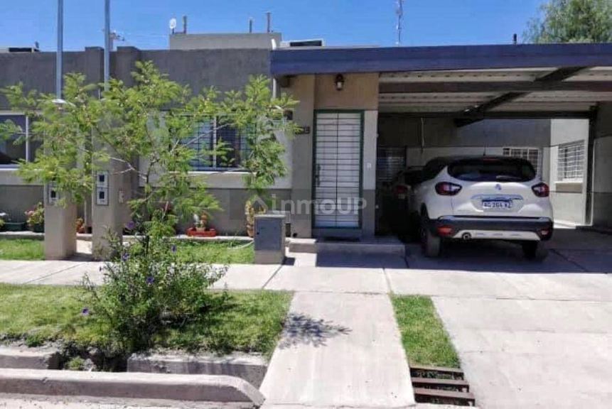 Casa en Venta en Guaymallen, Mendoza