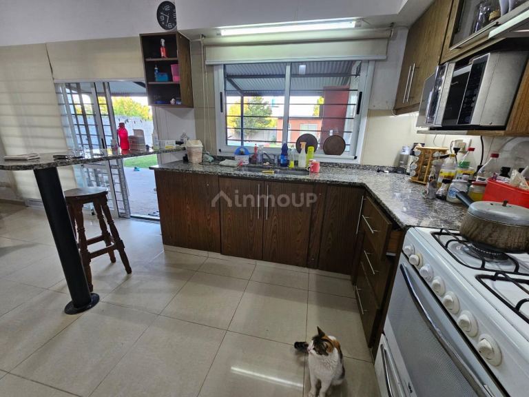 Casa en Venta en Funes, Santa Fe