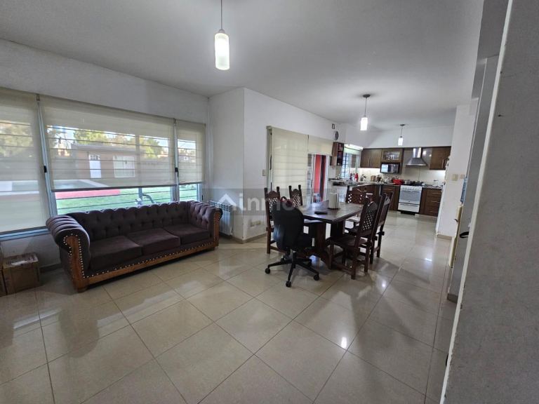 Casa en Venta en Funes, Santa Fe