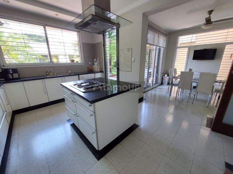 Casa en Venta en Rosario, Santa Fe