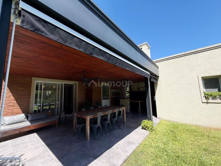 Casa en Venta en Rosario, Santa Fe