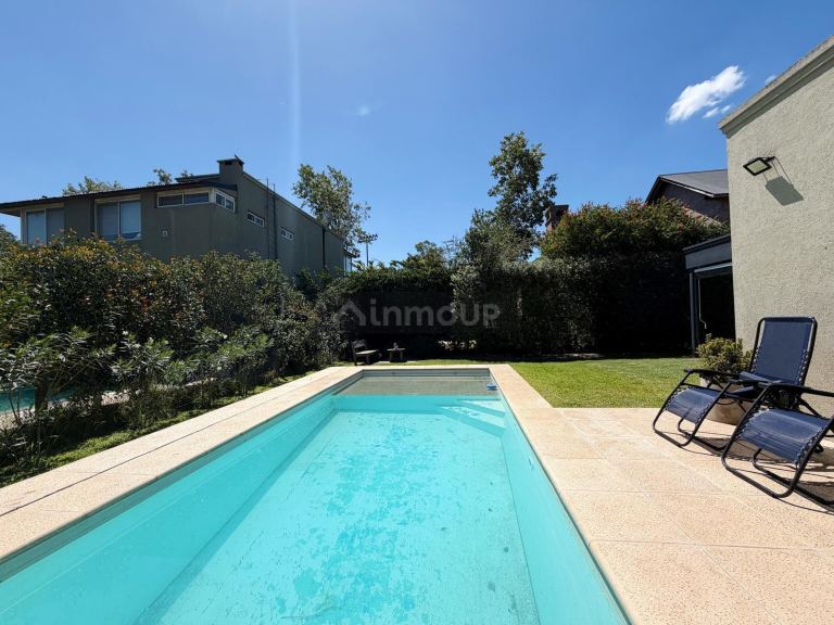 Casa en Venta en Rosario, Santa Fe