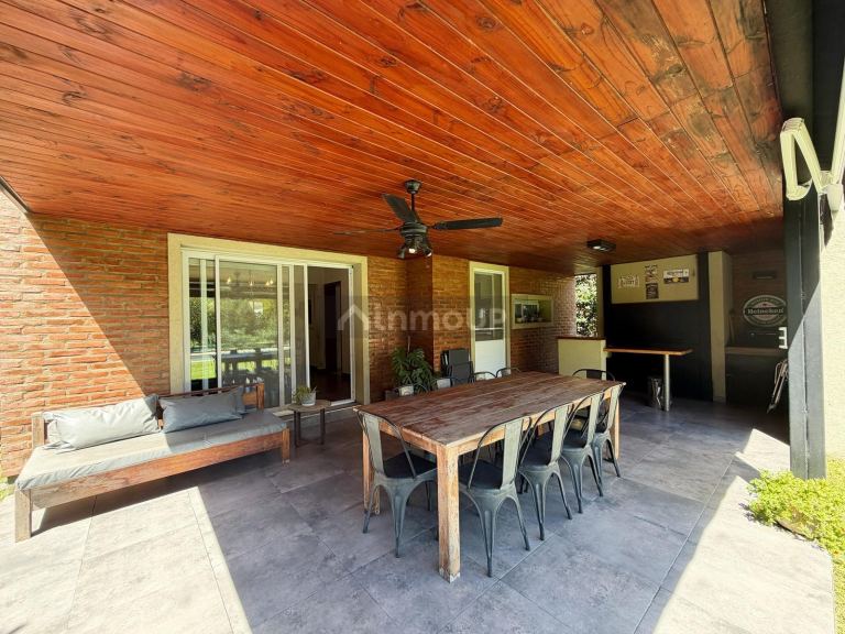 Casa en Venta en Rosario, Santa Fe