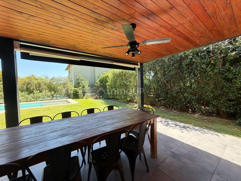 Casa en Venta en Rosario, Santa Fe