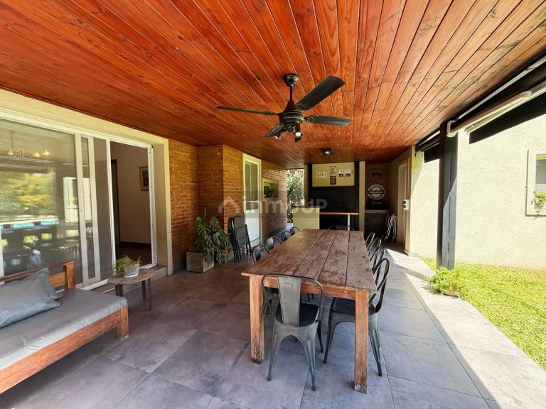Casa en Venta en Rosario, Santa Fe