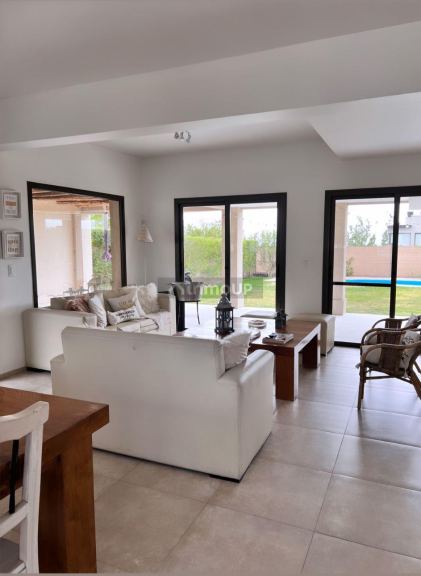 Casa en Venta en Las Heras, Mendoza