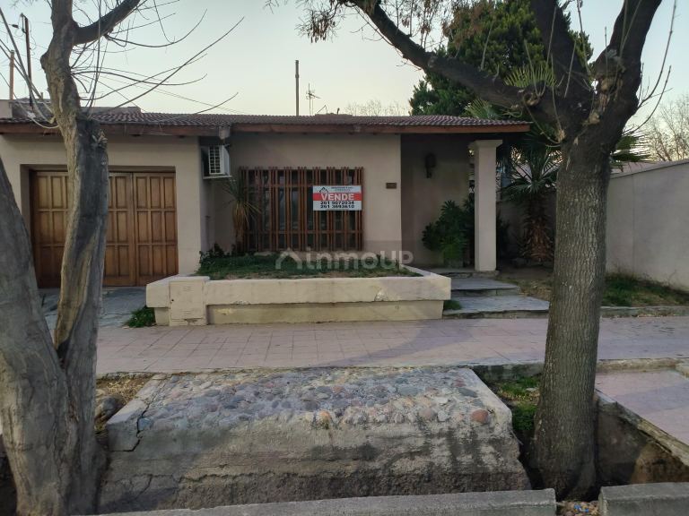 Casa en Venta en Godoy Cruz, Mendoza