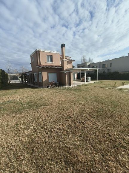 Casa en Venta en Lujan de Cuyo, Mendoza