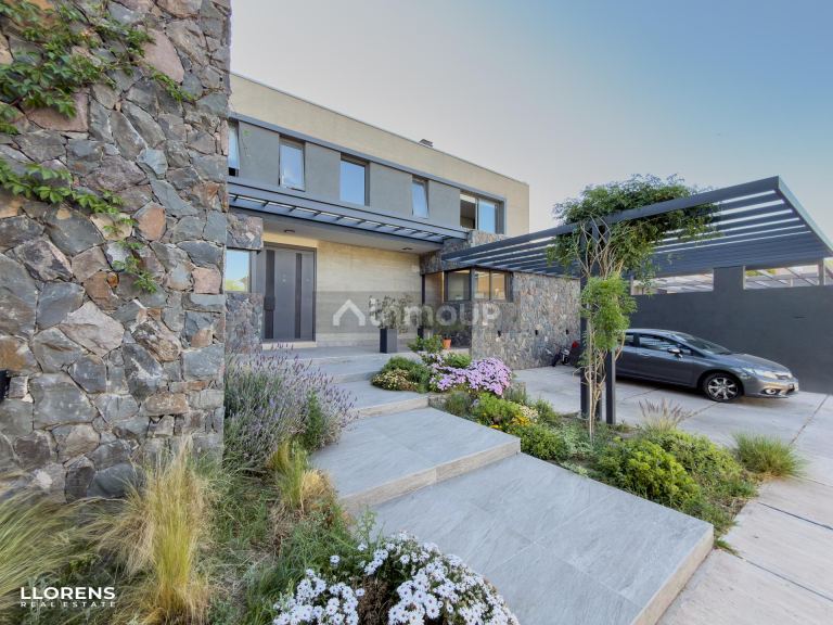 Casa en Venta en Capital, Mendoza