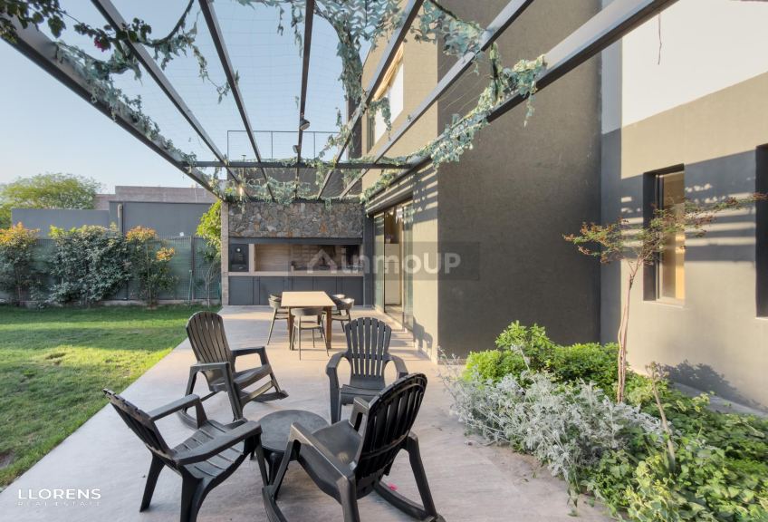 Casa en Venta en Capital, Mendoza