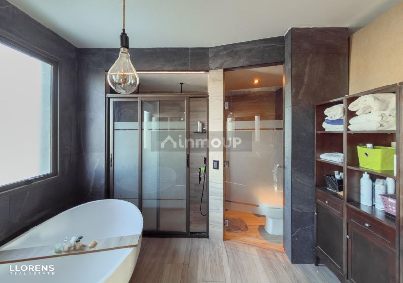 Casa en Venta en Capital, Mendoza