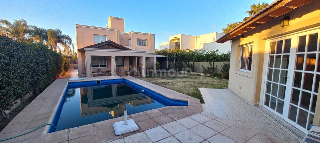Casa en Venta en Guaymallen, Mendoza