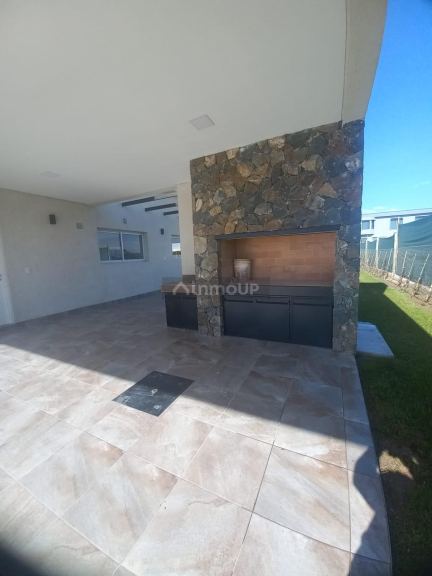 Casa en Alquiler en Lujan de Cuyo, Mendoza