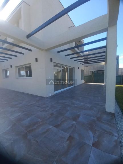 Casa en Alquiler en Lujan de Cuyo, Mendoza