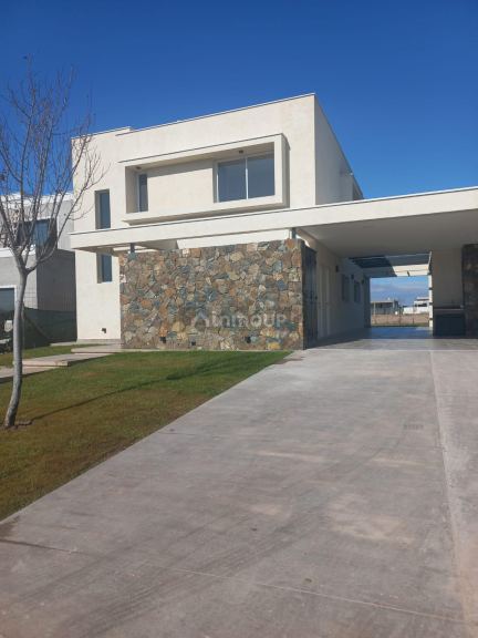 Casa en Alquiler en Lujan de Cuyo, Mendoza