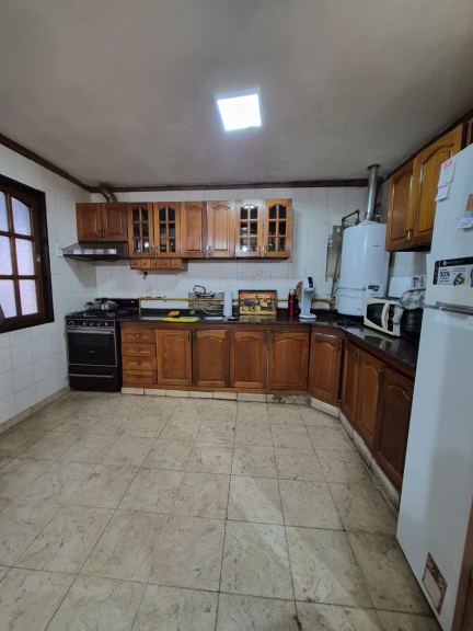 Barrio Paulo VI. Esquina Cabo San Pio/Velez Sarsfield