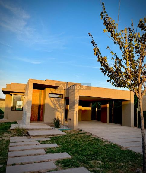 Lujan de Cuyo BARRIO ALMA GARDENIA