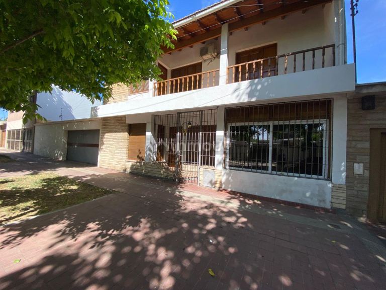 Casa en Alquiler en Godoy Cruz, Mendoza