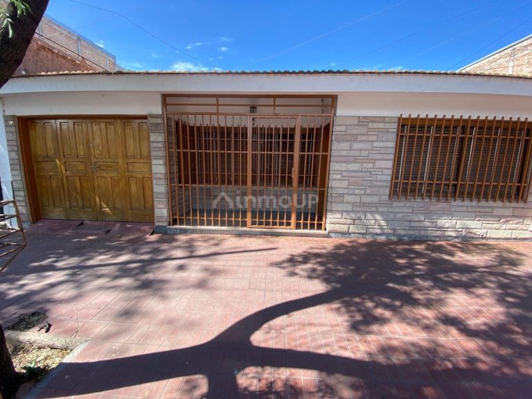 Casa en Alquiler en Capital, Mendoza