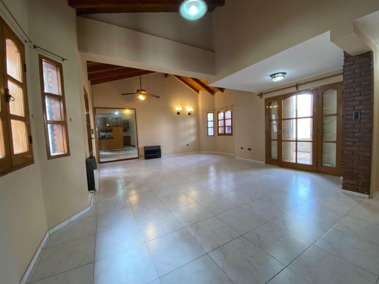 Casa en Venta en Capital, Mendoza