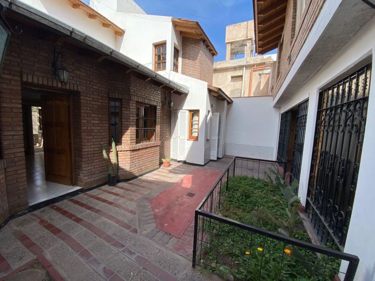 Casa en Venta en Capital, Mendoza