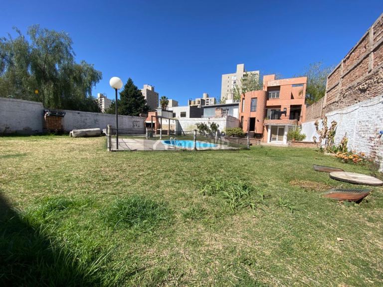 Casa en Alquiler en Capital, Mendoza