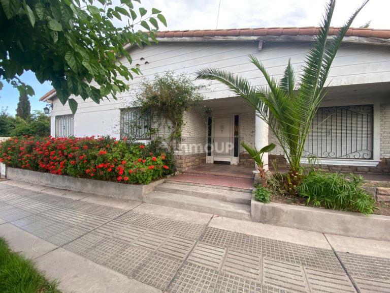 Casa en Venta en Guaymallen, Mendoza