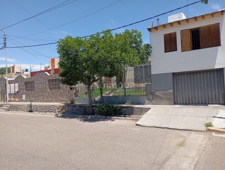 Casa en Alquiler en Capital, Mendoza