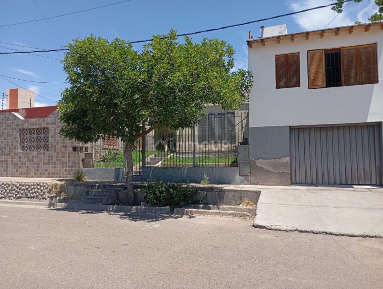 Casa en Alquiler en Capital, Mendoza