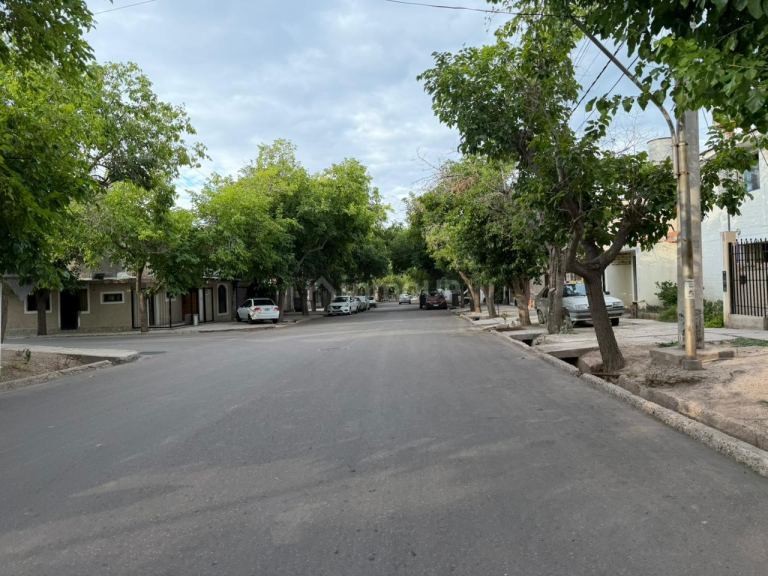 Casa en Venta en Guaymallen, Mendoza