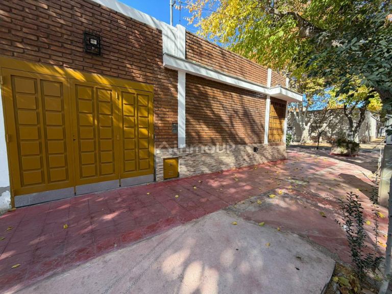 Casa en Venta en Capital, Mendoza