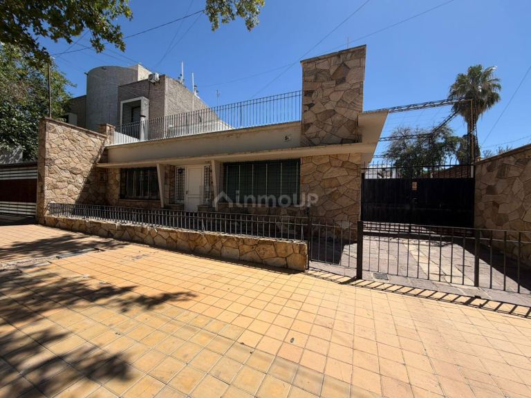 Casa en Alquiler en Godoy Cruz, Mendoza