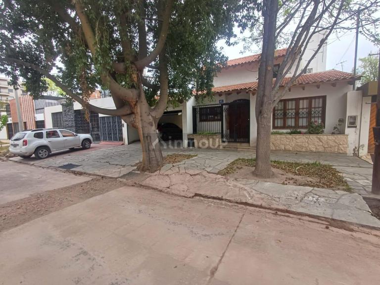 Casa en Venta en Godoy Cruz, Mendoza