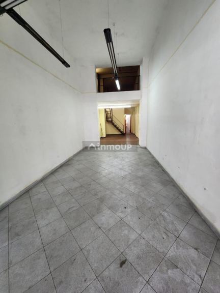 Local Comercial en Venta en Flores, Capital Federal