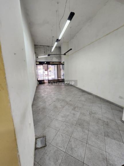 Local Comercial en Venta en Flores, Capital Federal