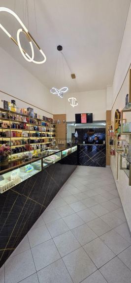 Local Comercial en Venta en Flores, Capital Federal