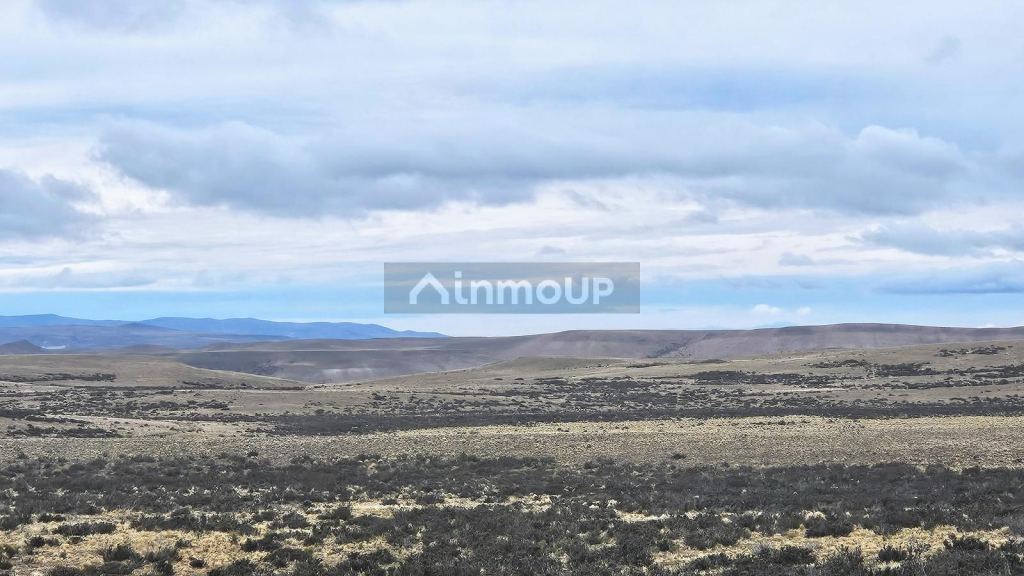 Campo en Venta en Deseado, Santa Cruz