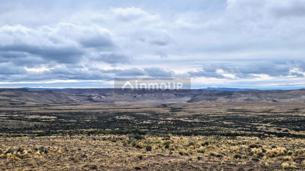 Campo en Venta en Deseado, Santa Cruz