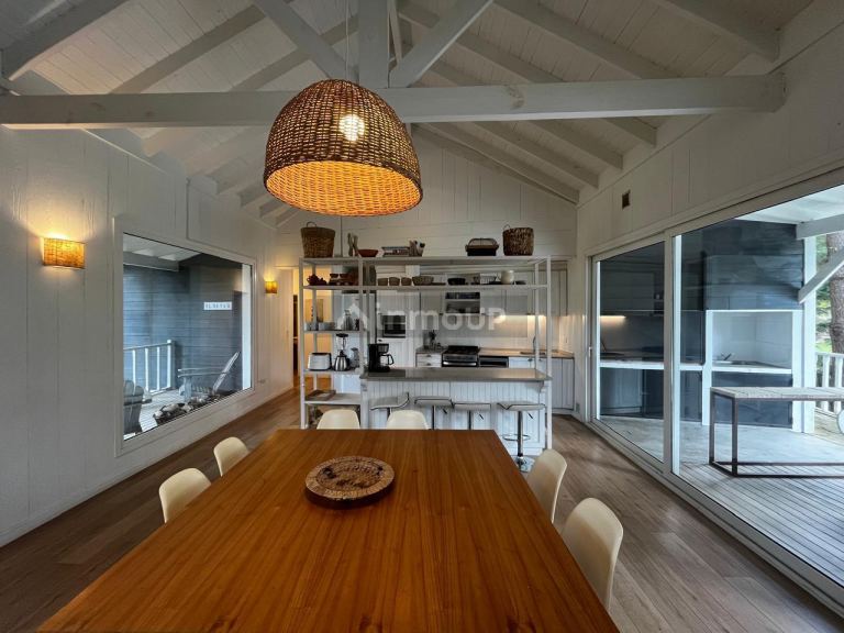 Casa en Alquiler Temporario en De la Costa, Buenos Aires Costa Atlantica