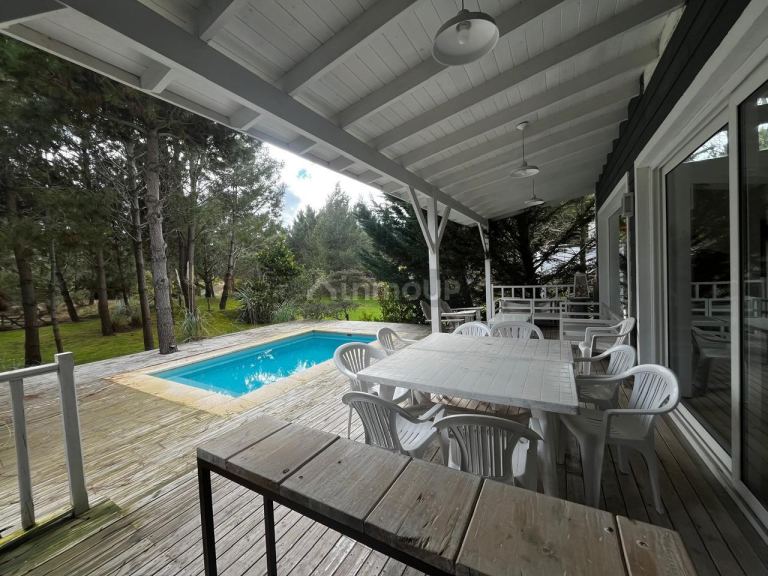 Casa en Alquiler Temporario en De la Costa, Buenos Aires Costa Atlantica