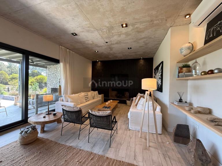 Casa en Venta en De la Costa, Buenos Aires Costa Atlantica