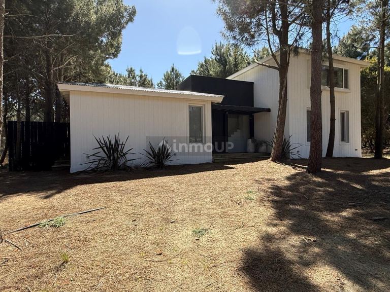 Casa en Venta en De la Costa, Buenos Aires Costa Atlantica