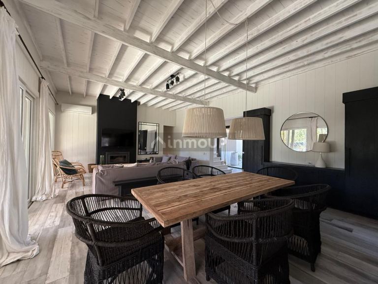 Casa en Venta en De la Costa, Buenos Aires Costa Atlantica
