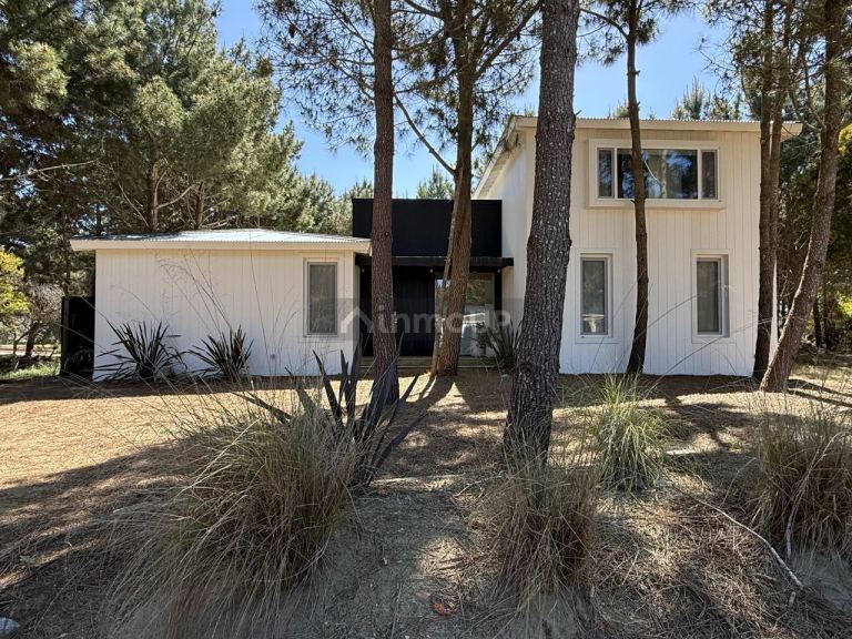 Casa en Venta en De la Costa, Buenos Aires Costa Atlantica