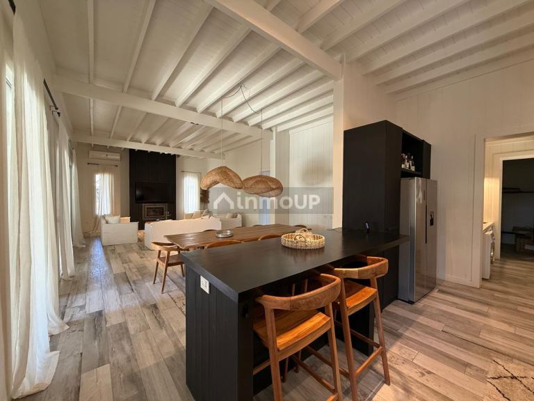 Casa en Venta en De la Costa, Buenos Aires Costa Atlantica