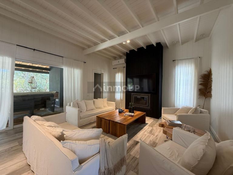 Casa en Venta en De la Costa, Buenos Aires Costa Atlantica