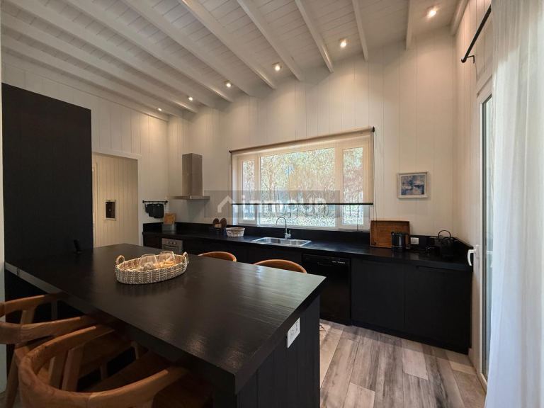 Casa en Venta en De la Costa, Buenos Aires Costa Atlantica